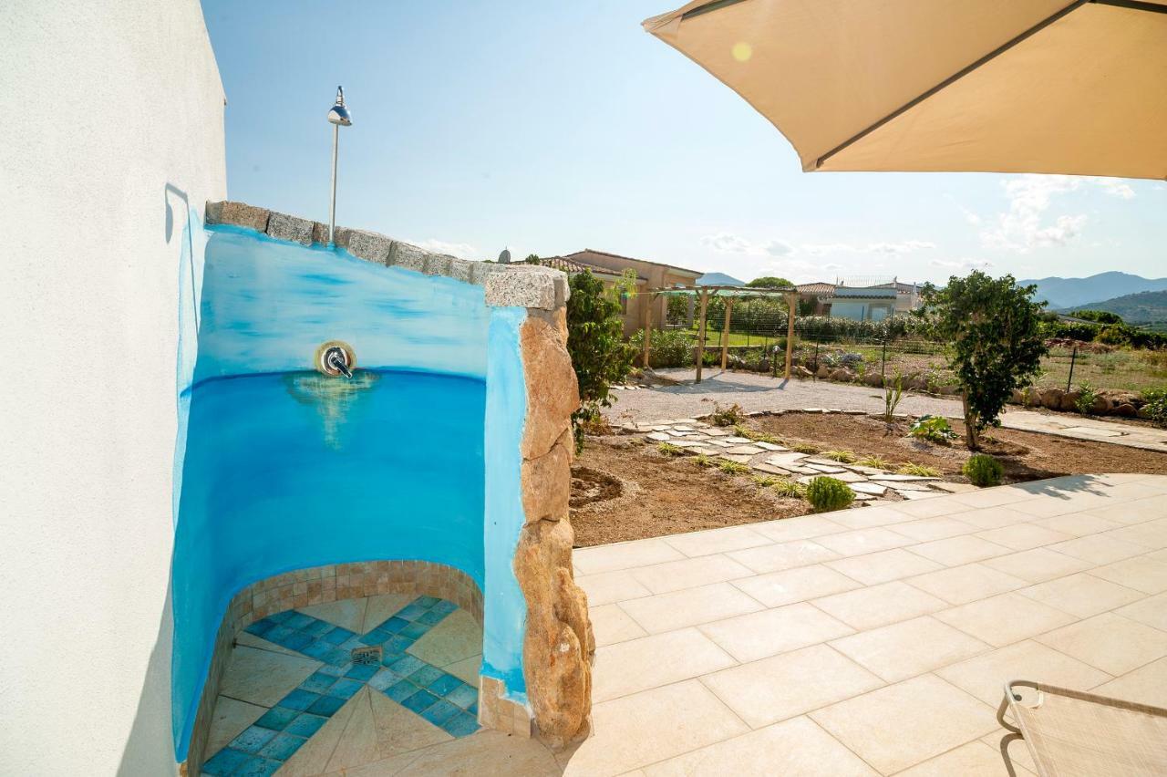 Sant'Anna Charming Apartments Budoni Buitenkant foto